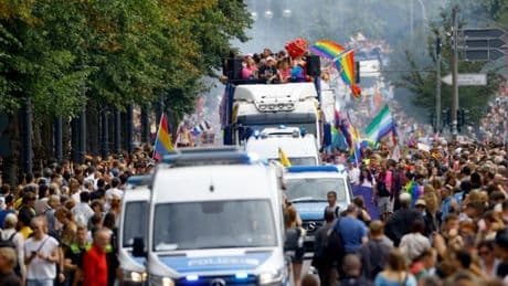 Ins Gesicht gespuckt: Angriff auf Berliner CDU-Politikerin beim CSD