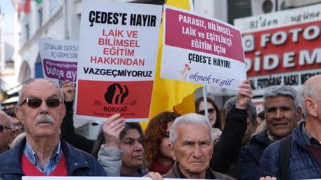 TÖB-SEN’den çarpıcı rapor: Okullarda laikliğe aykırı 50 uygulama tespit edildi