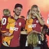 KIJK. Dries en Kat Mertens huilen tranen met tuiten na alweer episch feestje bij Galatasaray: “Sommige foto’s kunnen niet met woorden worden beschreven”
