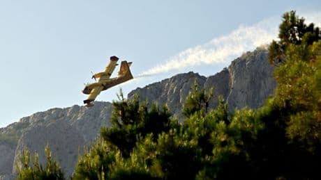 Waldbrände verwüsten 300 Hektar Land in kroatischer Urlaubsregion nahe Split