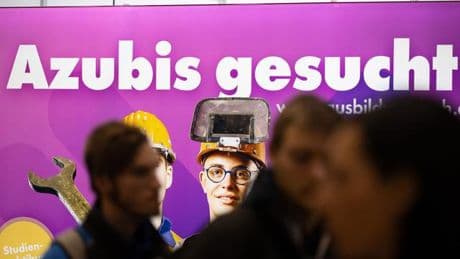 Umstrittene Abgabe: Handelskammer klagt erneut gegen Bremer Ausbildungsfonds