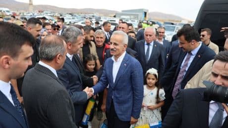 Bakan Uraloğlu, Bayburt-Gümüşhane Havalimanı altyapısının yüzde 50’sini tamamladık