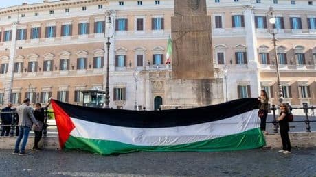 In piazza per la Palestina alla vigilia del referendum: la scelta della data divide la sinistra