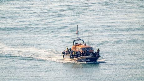 Keir’s small boats plan won’t deter ANYONE – hapless French will let them loose to do it again, immigration boss slams