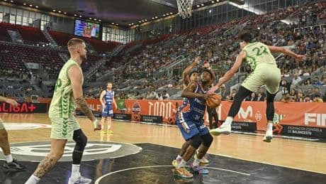 El Betis vuelve a la Liga Endesa tras derrotar al Fuenlabrada en la prórroga (92-97)