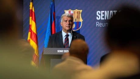 Laporta avanza que "posiblemente" se producirá otro fichaje "que nos ilusiona mucho"