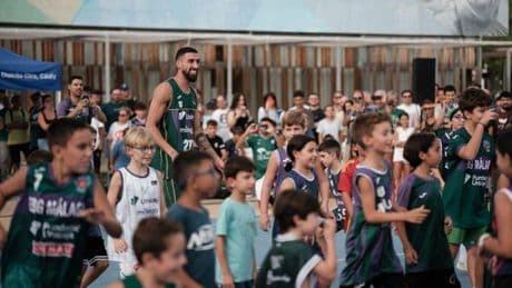 La afición del Unicaja se enamora de su nuevo ídolo: Chris Duarte