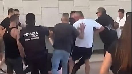Vox pide cerrar cuanto antes las fronteras ante la "ola de terror" que vive Torre Pacheco y Podemos ve una "cacería racista"