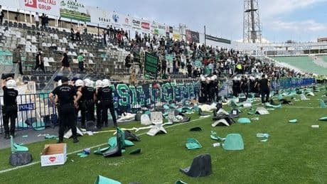 Denizlispor amatöre düştü: Taraftarlardan maç sonu büyük tepki!
