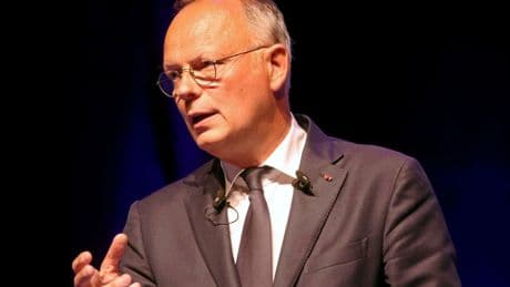 Covid-19 : non-lieu requis contre Édouard Philippe et ses ministres Agnès Buzyn et Olivier Véran