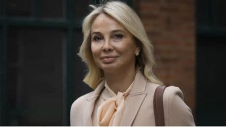 El príncipe Alexander Sayn-Wittgenstein, hijo de Corinna Larsen, reaparece en el funeral de su bisabuela