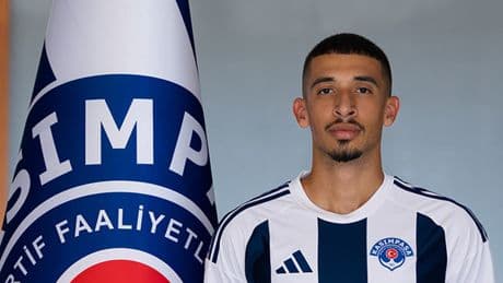 Kasımpaşa'dan savunmaya takviye