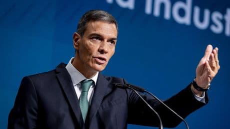 El Gobierno intenta evitar la ruptura de relaciones con Israel, pese a la escalada de tensión y la presión de sus socios
