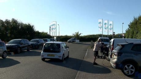 Gedupeerde vakantiegangers in Domburg balen: 'Hebben er lang voor gespaard'