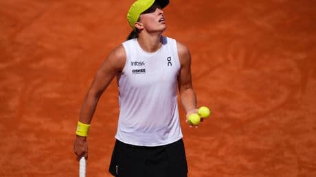 Tennis : à Roland-Garros, «cela serait stupide d'avoir beaucoup d'ambition», martèle Iga Swiatek