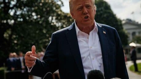 Guerra ucraina, l'escamotage di Trump: armi Usa a Kiev (ma le fa pagare alla Nato). Il segnale di Trump a Putin