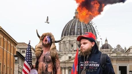 „Papstwahl gestohlen!“ Trump-Fans verwüsten Petersdom