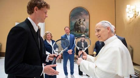 Papst empfängt Tennisstar: „Wollen Sie spielen?“