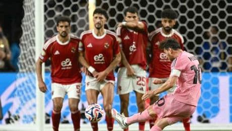 Klub-WM: Auftakt in den USA endet mit torlosem Remis und Messi-Lattenschuss