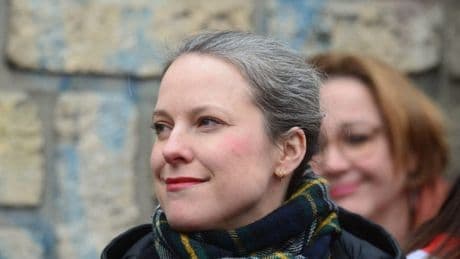 Lucie Castets lance un appel pour rassembler la gauche avant 2027