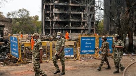 Flugzeugabsturz in Indien: Behörden finden erste Black Box