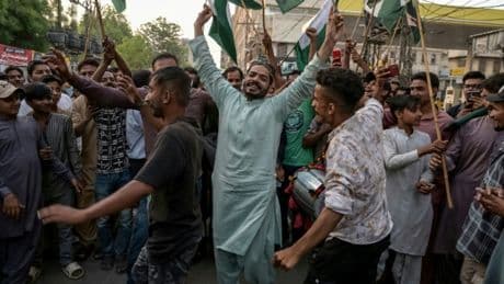 Kaschmir-Konflikt: Brüchige Waffenruhe zwischen Indien und Pakistan
