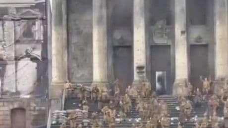 Putin builds life-sized Reichstag replica for Russia’s Victory Day re-enactment