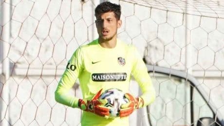 Mustafa Burak formayı aldı