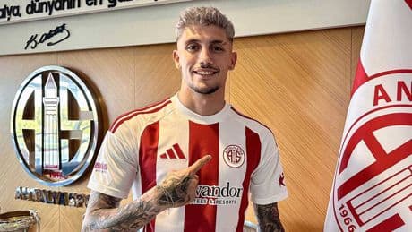 Antalyaspor, Samet Karakoç'u kadrosuna kattı