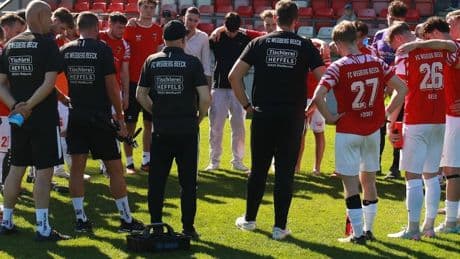 Nach vier Schlappen in Folge: Wie Beeck-Trainer Mike Schmalenberg im Training reagiert