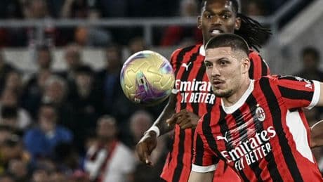 Roma-Milan, Conceiçao con i soliti dubbi: Jovic in vantaggio su Gimenez. Theo a rischio