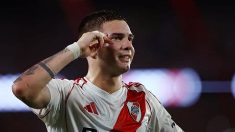 Mercato : courtisé par le PSG, le jeune talent argentin Franco Mastantuono pencherait finalement pour le Real