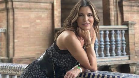 Mar Flores estrena el 'look clavicut' más luminoso y en tendencia para revitalizar su imagen en otoño
