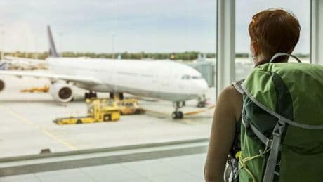 Was kommt in den Technikrucksack für den Sommerurlaub?