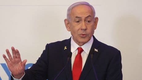 "Netanyahu iktidarda kalmak için her şeyi feda ediyor"