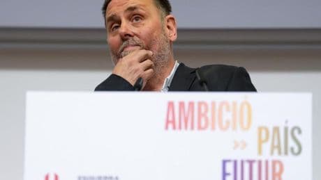 Junqueras amenaza a Sánchez con presentar en el Congreso su propia propuesta de recaudación del IRPF sin el acuerdo del PSOE