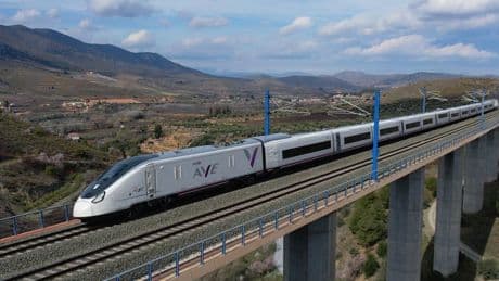 El Gobierno acude con la SEPI y el ICO al rescate de la operación vasca sobre Talgo
