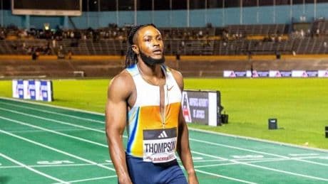 Kishane Thompson se convierte en el sexto hombre más rápido en la historia