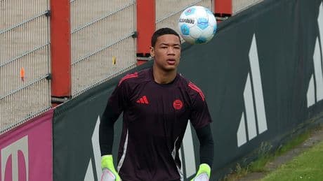 1,93 m groß, geboren in New York - Kennen Sie dieses Bayern-Juwel (15)?