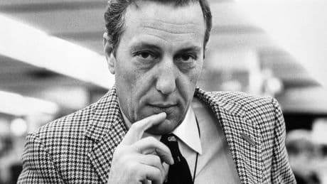 Frederick Forsyth, el espía que fue escritor y deseó ser torero