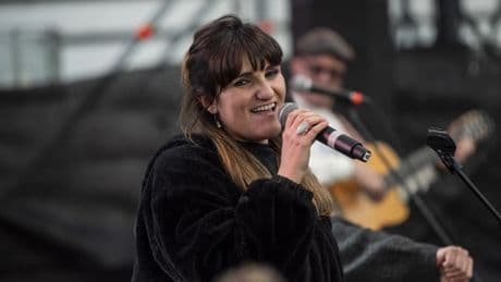 Los Latin Grammy harán un a Rozalén como mujer líder en el entretenimiento por su "influencia y excelencia"