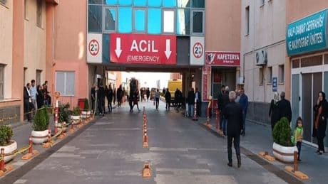 Batman’da kadına şiddet: Evli olduğu kadını ve iki kızını bıçakladı