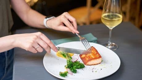 Kostenloses Wasser im Restaurant? Das müssen Sie wissen