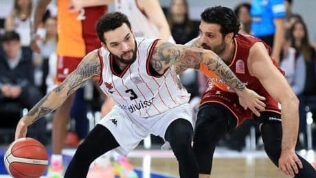 Manisa Basket Divissa, Galatasaray'ı farklı devirdi!