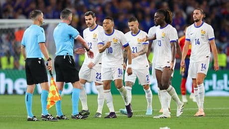 Kylian Mbappe reveals what he said to Michael Oliver after furiously grabbing ref’s watch