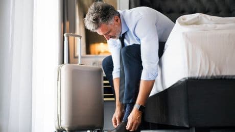 Flugbegleiterin verrät: Warum Sie im Hotel einen Schuh in den Tresor legen sollten