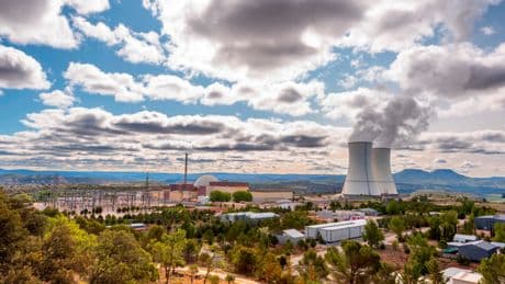España creía tener clara su posición respecto al cierre de las nucleares. Eso acaba de cambiar