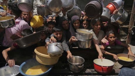 Hilfslieferungen für Gaza: Bilder einer großen Hungersnot soll es nicht geben