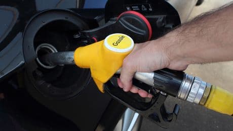 Carburants : en juillet, les prix à la pompe étaient au plus bas depuis quatre ans