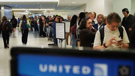 Usa, oltre mille voli della United Airlines in ritardo per problema tecnico